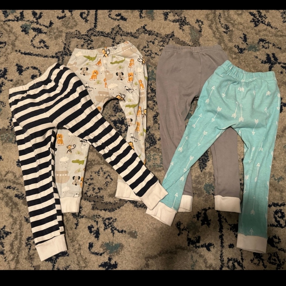 PeeJamas Good Condition 2T.